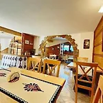 Πανσιόν U Joniaka 3*